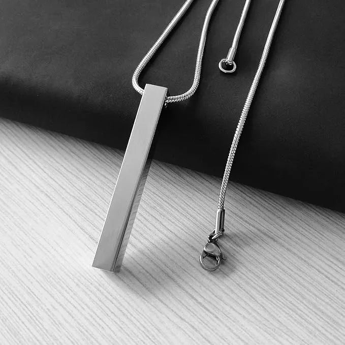 THE BAR – Minimalist Stainless Steel Necklace